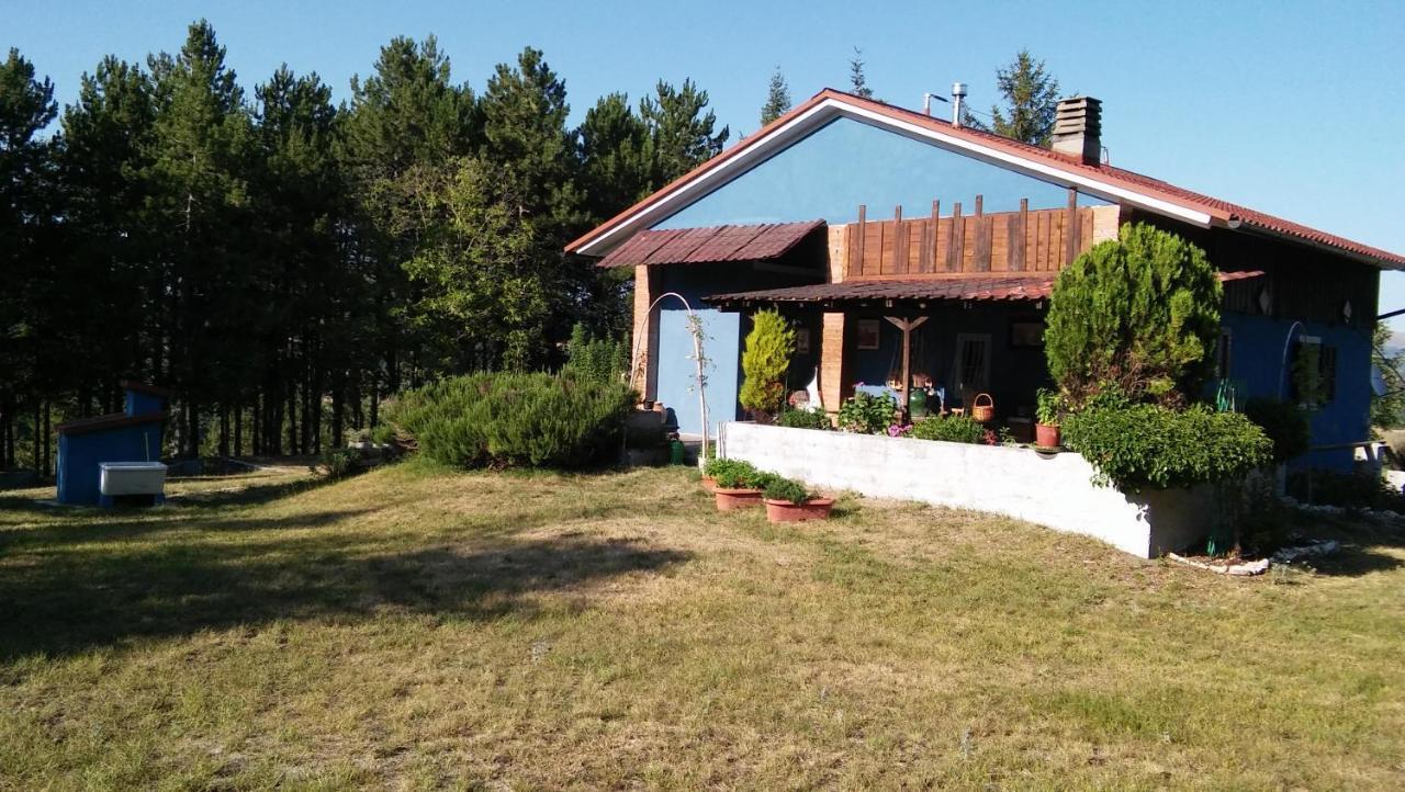 Chalet Ricciano Foligno Exterior photo
