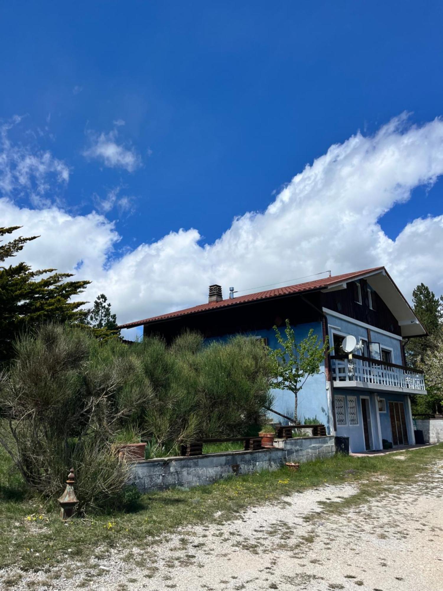 Chalet Ricciano Foligno Exterior photo