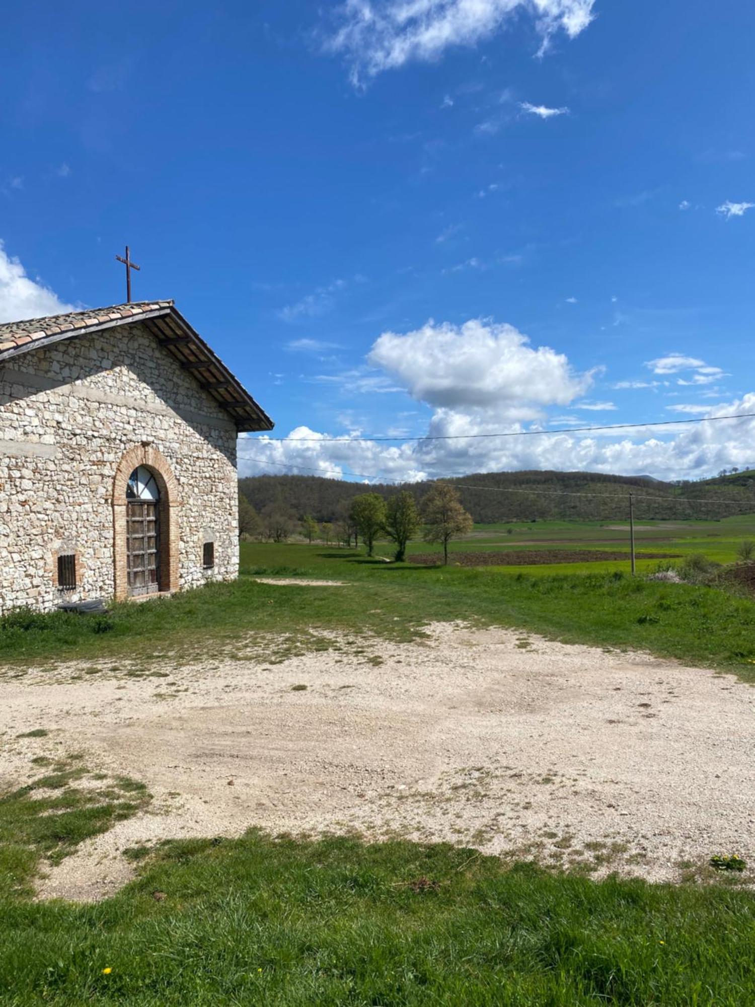 Chalet Ricciano Foligno Exterior photo